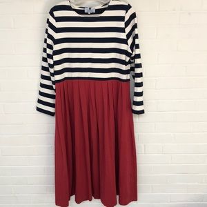 Adorable super comfy jersey dress. Size L